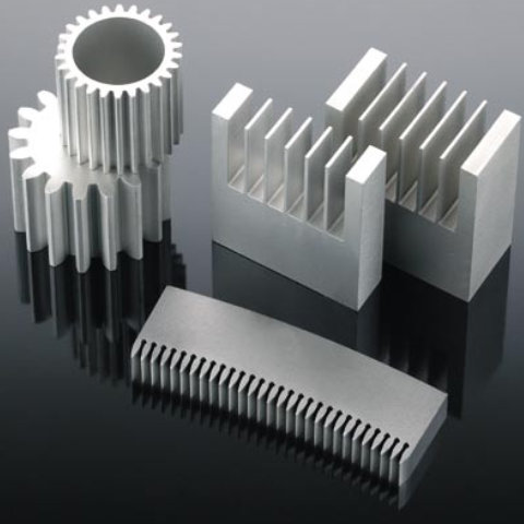 oggetto lavorato col taglio ad acqua