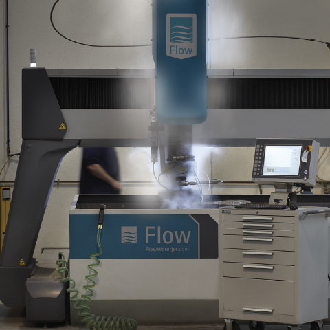  macchina flow dinamic waterjet